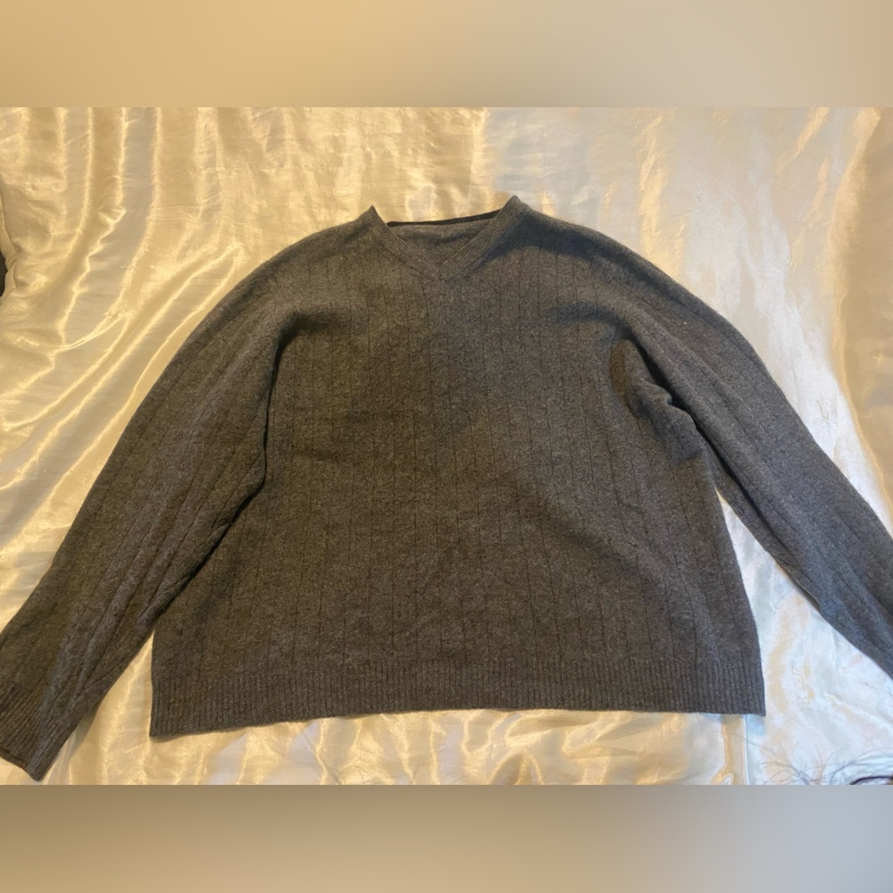 100% Cashmere Sweater Grey